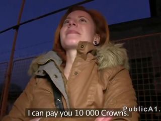 Євро рудоволоса миготливий груди