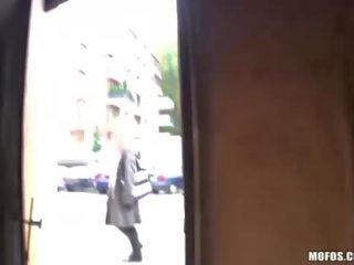 Разкошен евро enchantress платен към смуча и майната
