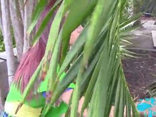 Kiley 어치 뜨거운 에 trot 에 씨발 올라