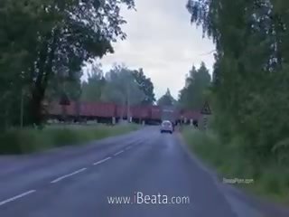 Náš první veřejné třesk na the autobus stanice