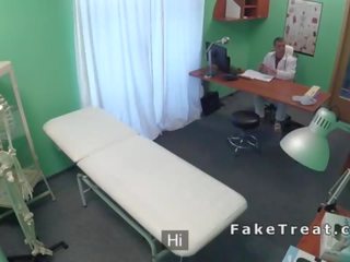Медична людина кінчає на patients дупа від за