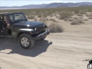 Slutty mercedez screams to the prick in her amjagaz while sikiş in the maşyn