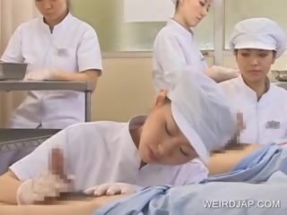 Hapon nars slurping pagbuga ng tamod sa ng mahirap pataas titi