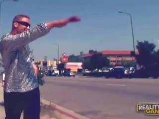 Velika fabulous amaterke rjavolaska ne fafanje za juvenile s tri pipe