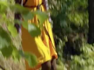 열기 구멍 입술 아웃 문