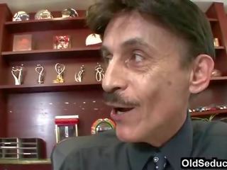 Dodajte porno da vaš schedule!