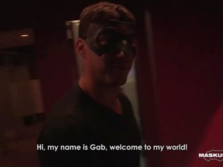 Gab s tohutu manhood peaaegu reaches a lõpp kohta a msturbaator