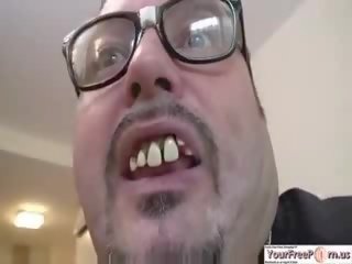 Ispaniýaly semiz adam reverend fucks a choir ýaş gyz