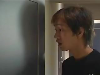 감동시키는 과 자위 의 한국의 음핵