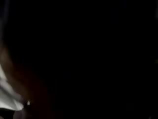 Amatir mov of a ebony sekretaris giving head