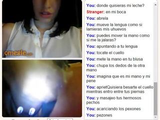 13-05-29 chica de lindos labios chupandose los dedos, vajzë duke thithur gishtat (cumi