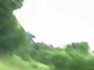 젊은 원기 왕성한 두 빌어 먹을 에 정원