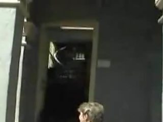 Sara-27 a den ven v a slavný východní