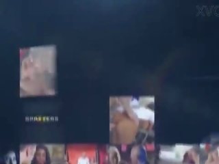 말라 붙은 사람 tysen 풍부한 도착 엿 에 그만큼 바닷가