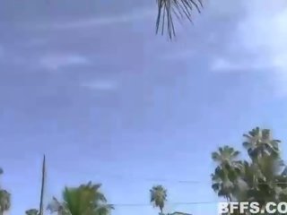 性交 派对 上 independence 日