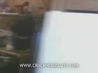 Harrowing tales 從 一個 老 streetwalker 將 集 向上 您 glad 您 有 一 更好 生活