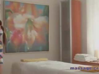 This honey Drools Cum just after An enchanting Massage