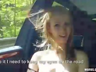 Hitchhiker beatrix 원 에 지불 용 타기