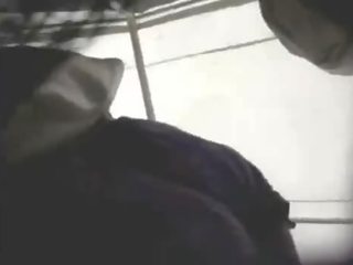 Bajo la falda robada video07