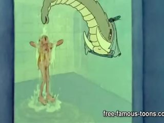 泰山 性交 成人 夾 滑稽模仿