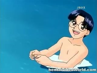 Ilkeä hentai nuori naaras- puhallus kukot vedenalainen