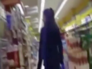 Цици клипс в смяна стая