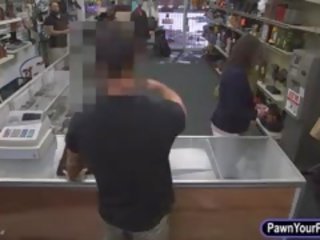 Customers 家庭主婦 性交 由 pawnkeeper 在 該 幕後