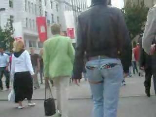 Strapse unter jynsy.