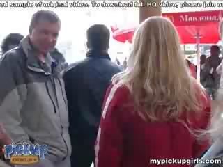 Kihara blondie nuolee the pistellä ja nussii sisään the katu