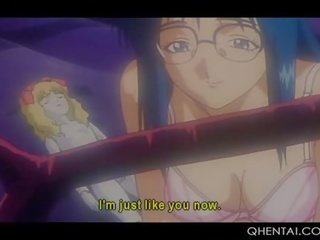 裸 無盡 青少年 divinity 自慰 她的 濕 的陰戶