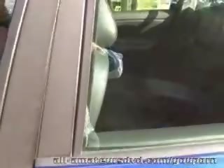 বয়স্ক পুরোনো নারী এবং 2 ফেলোগণ গন 