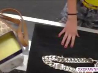 Superior bata babae tuwid mula ang mahirap
