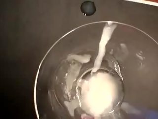 Spremtini kiêmshot con điếm én