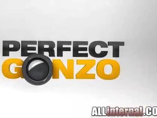 Leggy blondinka vixxen karina gyzykly gets assfucked