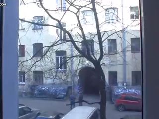 Зухвала підліток