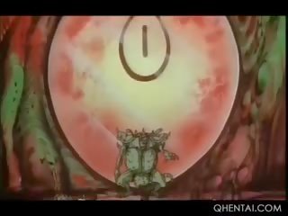 Hentai pak skllav merr tullac quim thyen me një bat