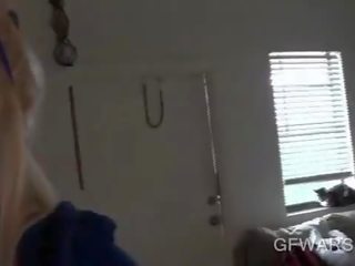 Збуджений sweetie пизда прицвяхований в пов стиль