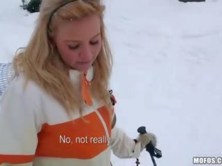 Голям бюст сладурче nathaly teges мръсен филм за пари