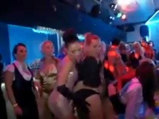 Reckless і ballsy клуб гулянка