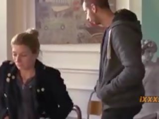 Nxehtë joshës i ri zonjë qirje