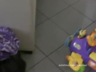 Tatu latina asawang babae panayam pagkinang sa publiko kahubdan