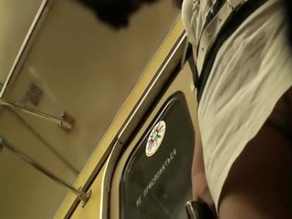 Къса пола метро 02