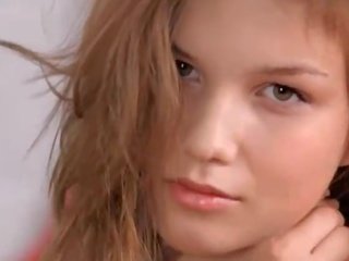 True enchantress poza durmak herlself on the chair