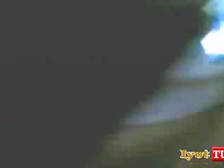 我的 褐发女郎 马来语 女儿 得到 她的 湿 trench 钉
