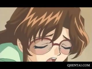 Pasionante hentai nimfë merr whipped në orgazëm