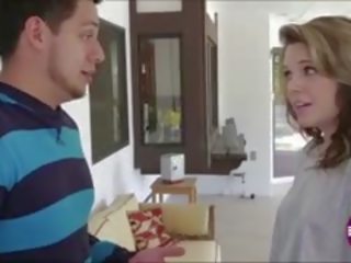 Tomus owadan sucks big çişik johnson