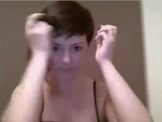 Welsh schoolgirl Flashing Boobs And Pussy On Webchat