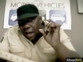 (abigale джонсон) middle-aged леді любов для смоктати грати і вибух a великий чорна manhood clip-01