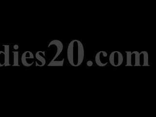 털이 많은 lezzs 에 나일론 바지 사랑하는