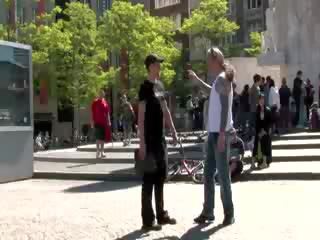 荷兰人 街头 女孩 吸 一 tourists 约翰逊